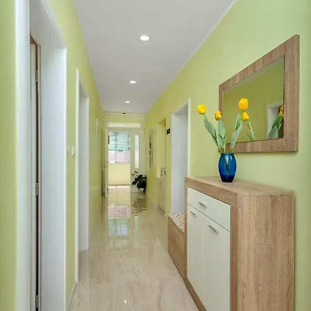 Apartamento Sun&sea 4 Stars Makarska