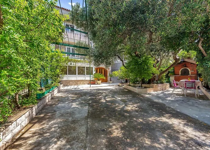 Sun&sea 4 Stars Apartment Makarska